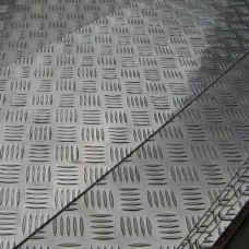 Лист нержавеющий рифленый г/к квинтет 07Х16Н6 5 мм